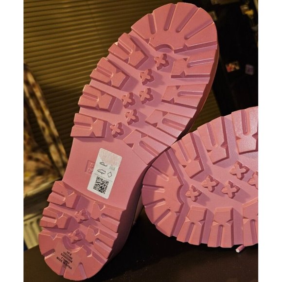 BNWoT NEVER WORN Chunky Pink platform LaceUp Boots Wellies Rubber Platform Shoes - Picture 6 of 14